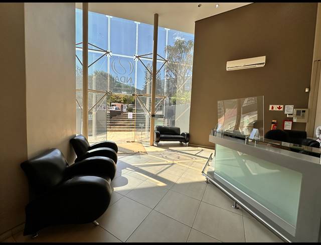 686M² OFFICE TO LET IN PARKTOWN